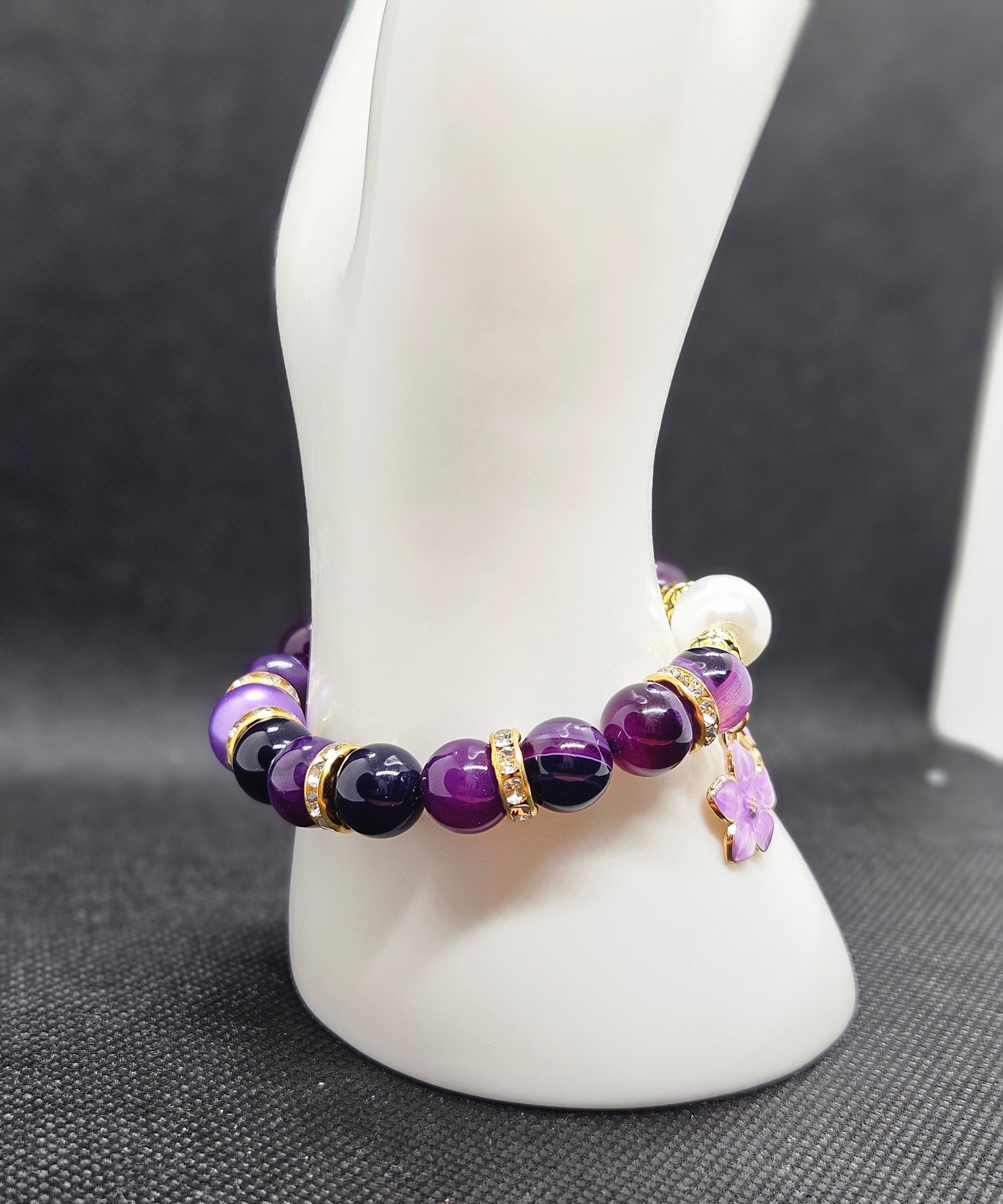 Handcrafted Purple Agate Bead Bracelet with Gold Accents and Floral Charms – Unique Elegant Jewelry