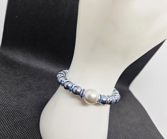 Elegant Pearl & Blue Bead Bracelet - Stretchable Design