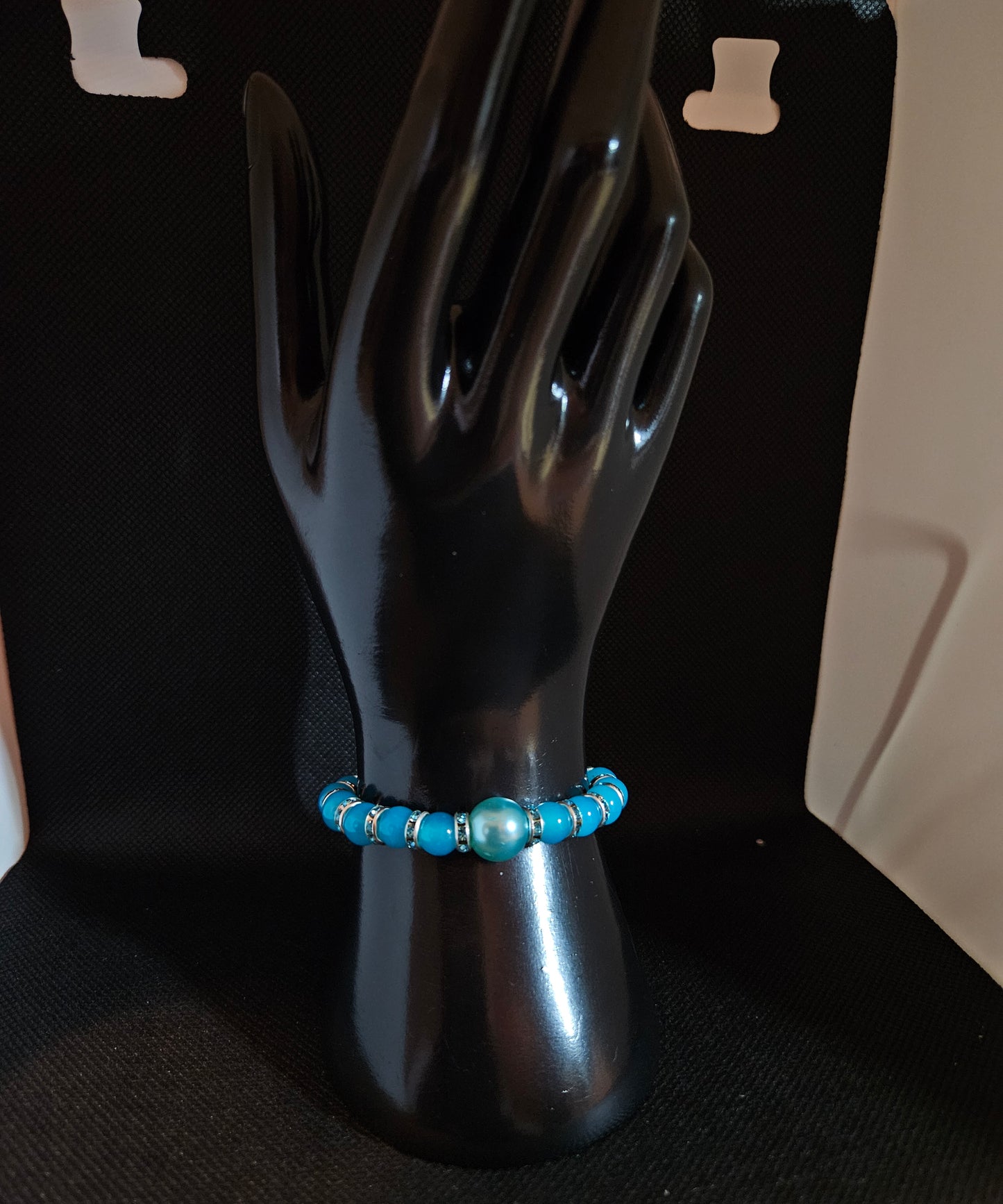 Turquoise Beaded Bracelet – Vibrant Blue Handmade Jewelry